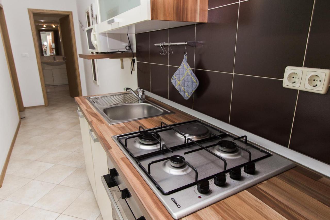 Apartments Lupus Vodice Bagian luar foto