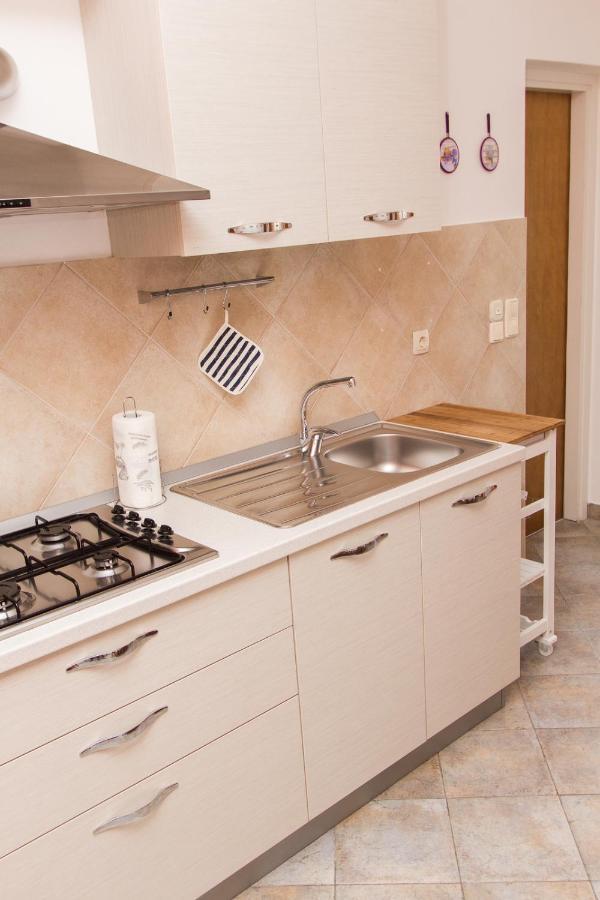 Apartments Lupus Vodice Bagian luar foto