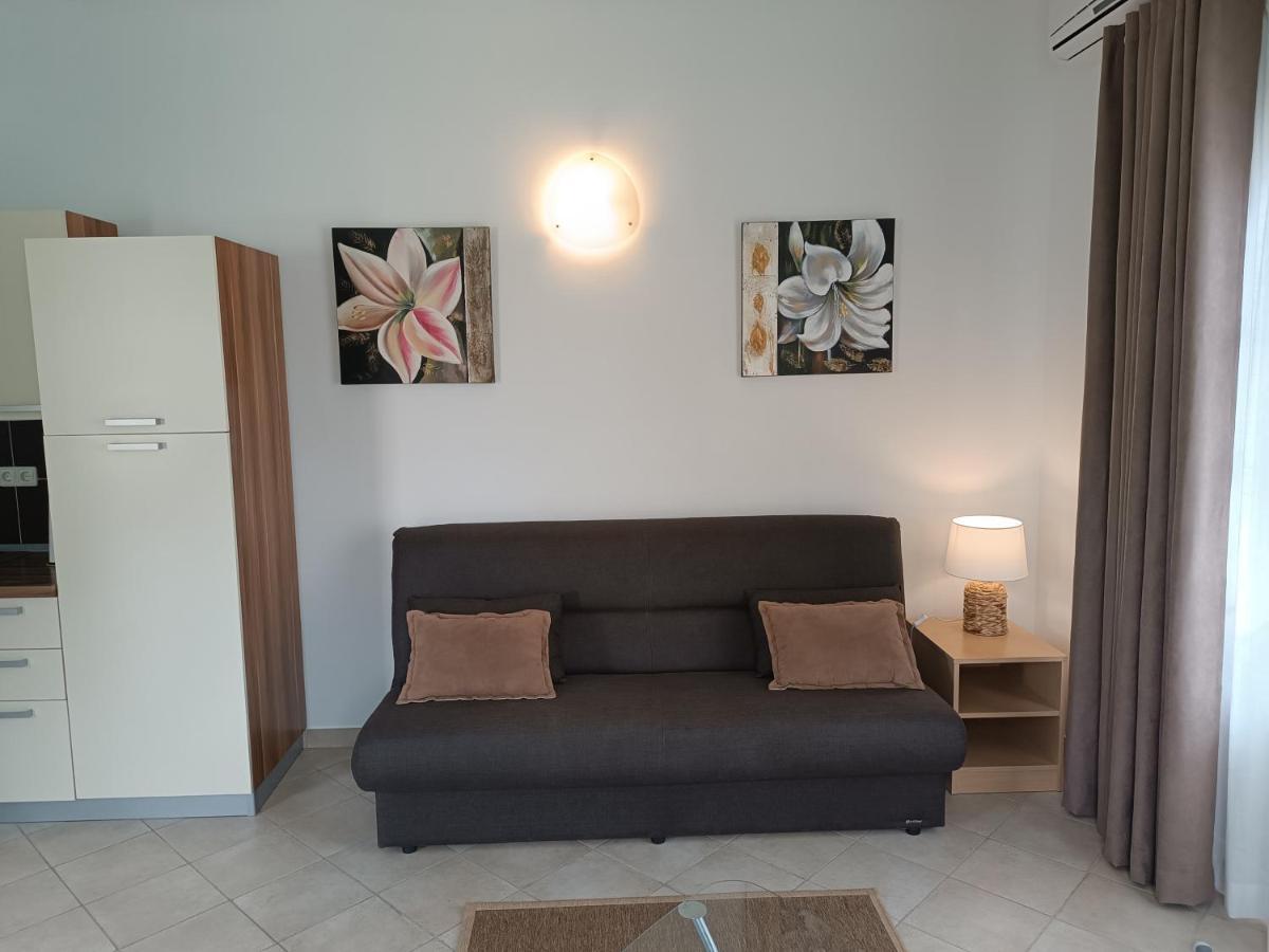 Apartments Lupus Vodice Bagian luar foto